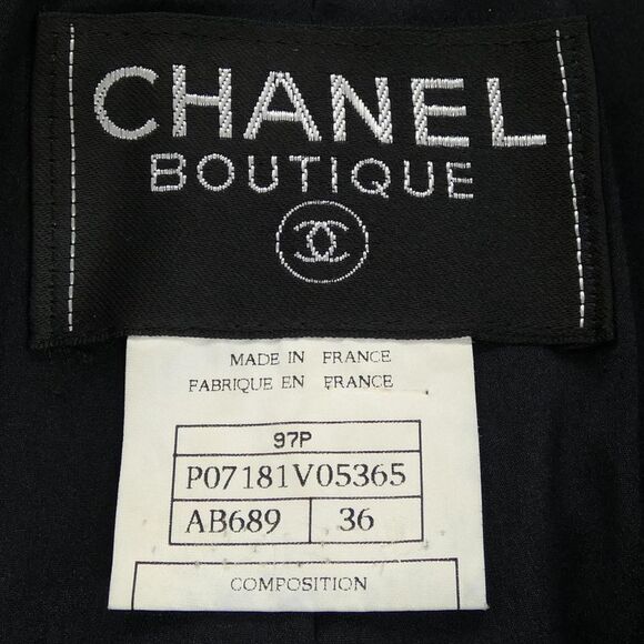 Vintage Chanel P07181v05365 Suit - Picture 5 of 9